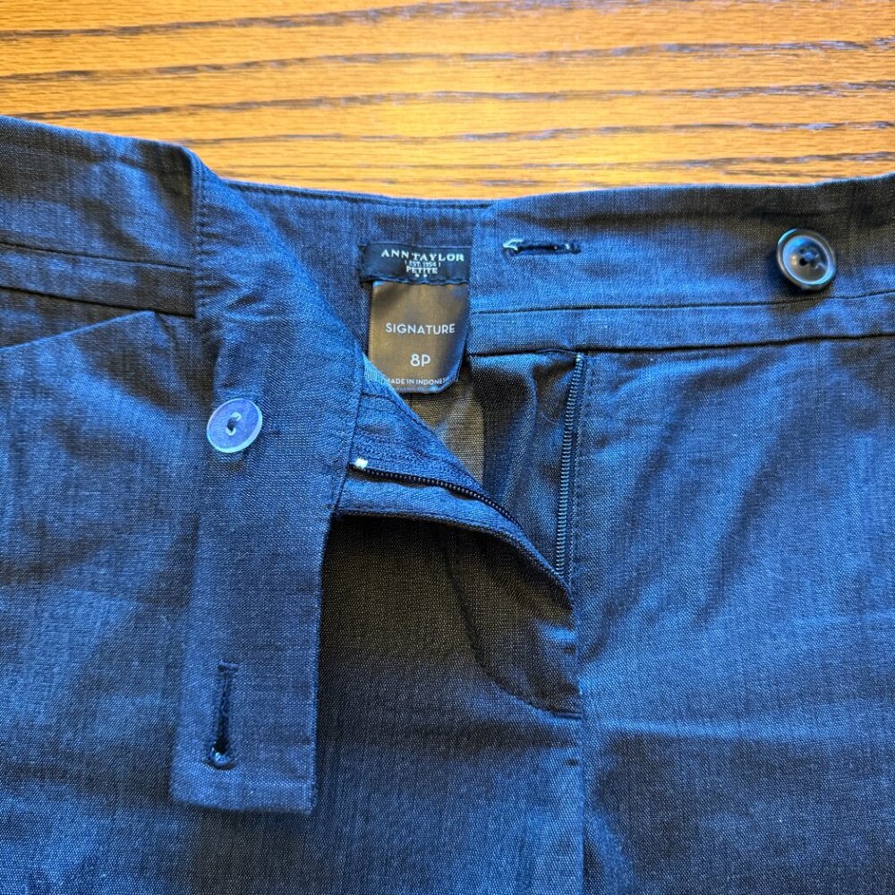 Ann Taylor Cotton Blend Dark Wash Denim Crop Pants - Size 8P - Picture 3 of 6